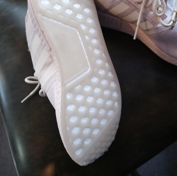 New Keni Harrison x adidas NMD R1 Sneakers - Picture 7 of 7